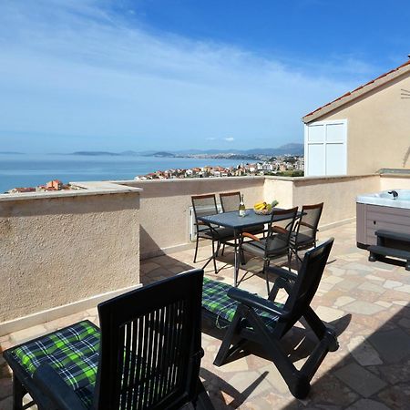 Apartments Radeljic Podstrana Luaran gambar