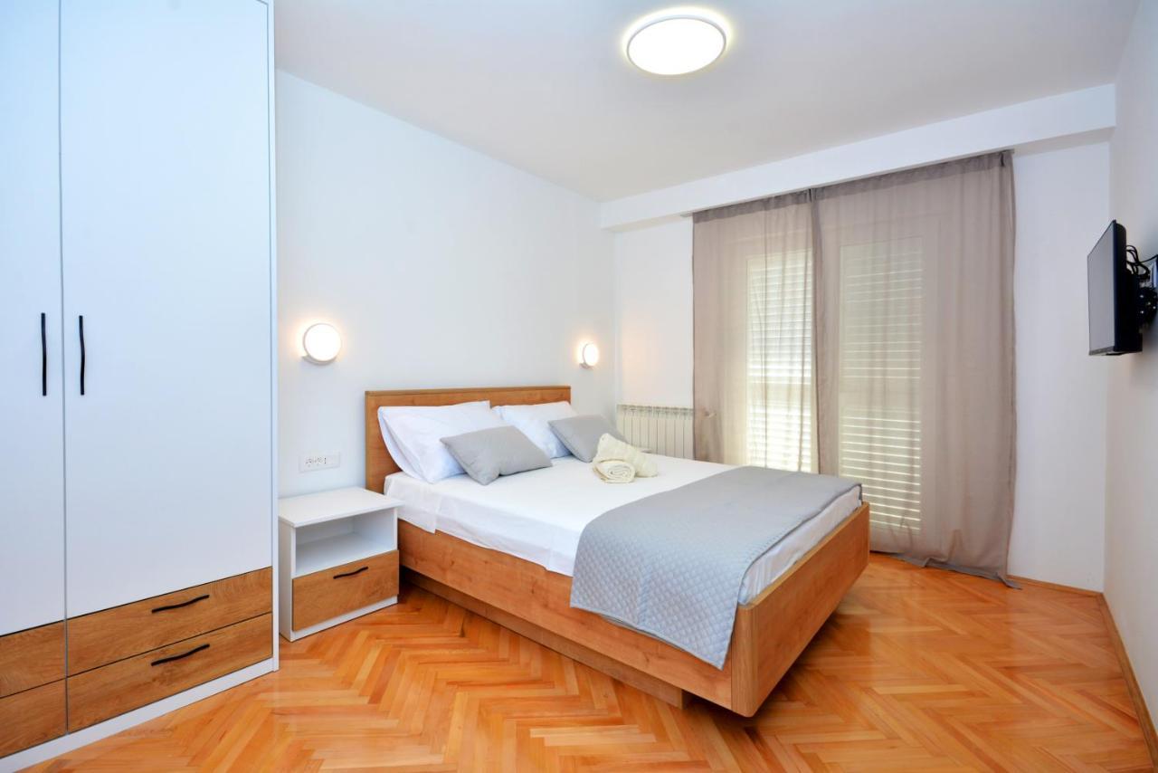 Apartments Radeljic Podstrana Luaran gambar
