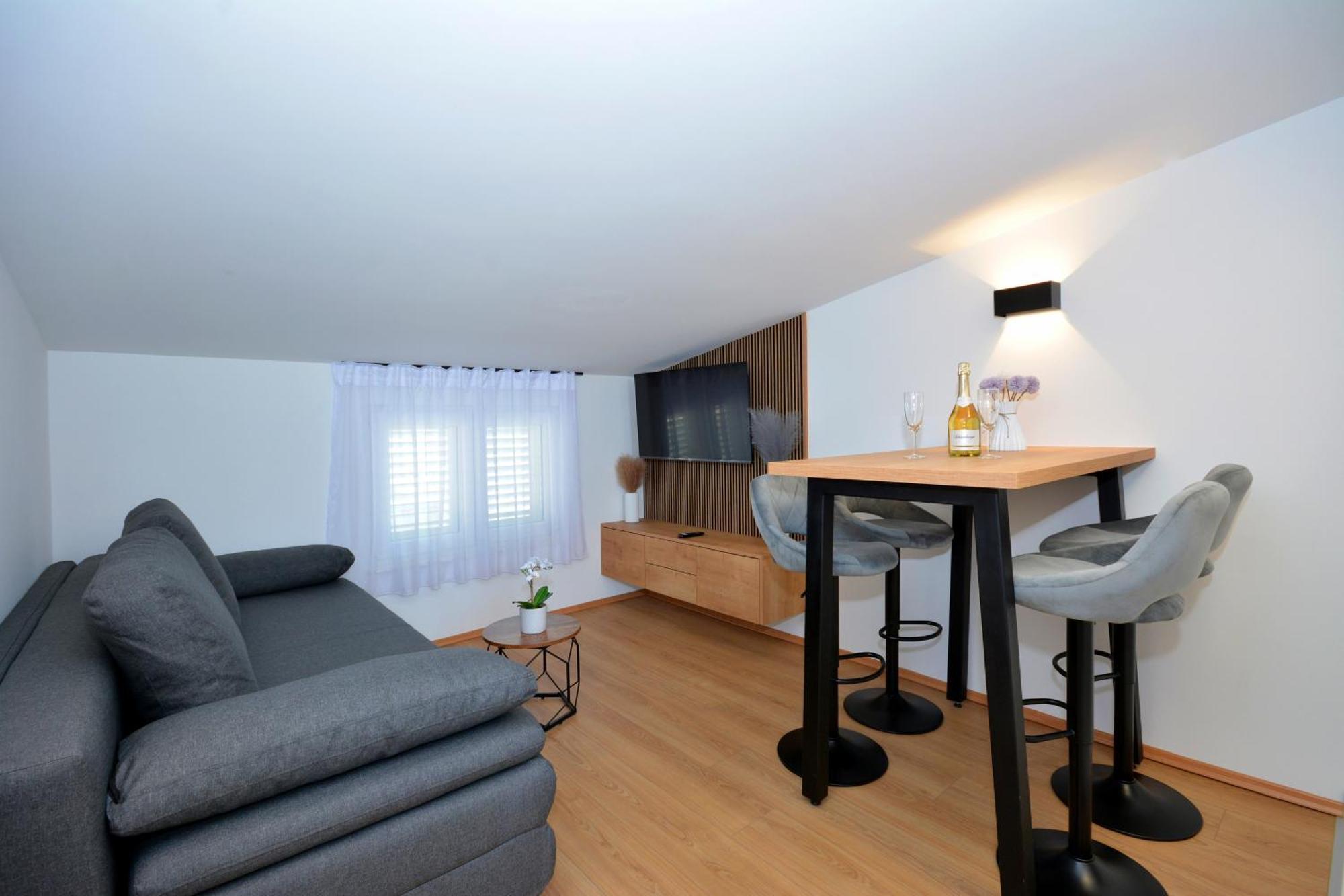 Apartments Radeljic Podstrana Luaran gambar