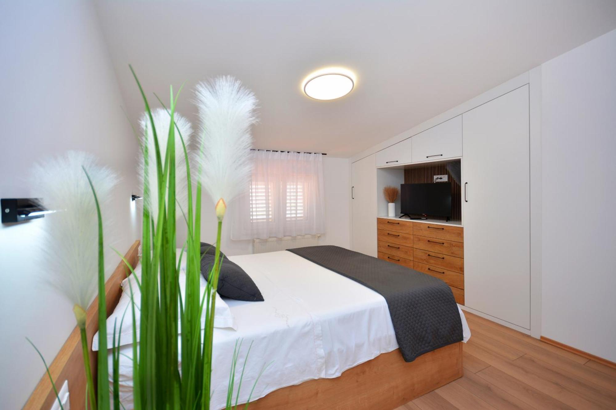 Apartments Radeljic Podstrana Luaran gambar